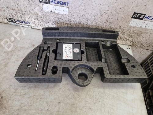 Used Jack Kit VW TOURAN (5T1) 2.0 TDI (116 hp) 30408622