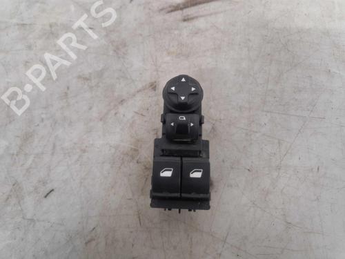 Used Switch Switch OPEL VIVARO C Van (K0) 2.0 (144 hp) 40184739 40184739