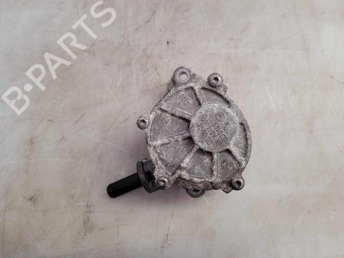 Used Vacuum pump MERCEDES-BENZ A-CLASS (W176) A 200 CDI / d (176.008) (136 hp) 23985563