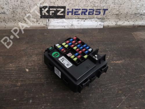 Used Fuse box HYUNDAI TUCSON (TL, TLE) 2.0 CRDi All-wheel Drive (185 hp) 22290493