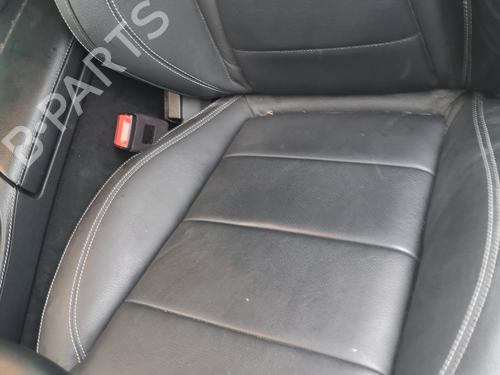 Stol venstre foran MERCEDES-BENZ E-CLASS (W213) E 400 4-matic (213.071) (333 hp) 29306823