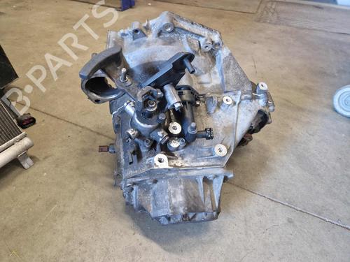 Used Gearbox Gearbox VW T-ROC (A11, D11) 1.0 TSI (116 hp) 39738064 39738064