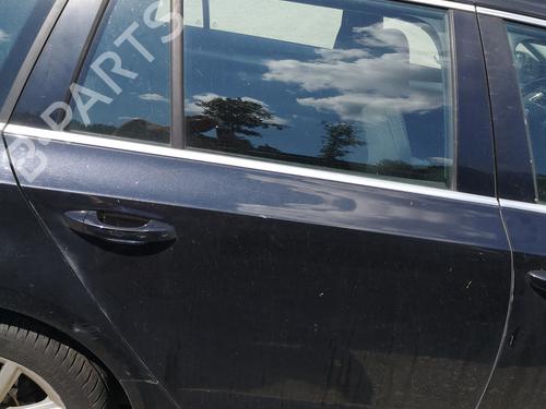 Used Right rear door Right rear door 37535623 37535623