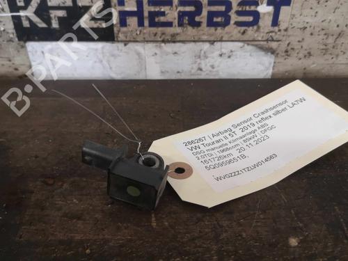 Elektronisk modul VW TOURAN (5T1) 2.0 TDI (116 hp) 22282452