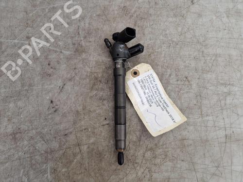 Used Injector VW GOLF VII (5G1, BQ1, BE1, BE2) 1.6 TDI (90 hp) 29019963