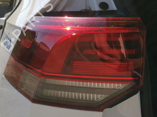Używane Lampa tylna lewa Lampa tylna lewa VW GOLF VIII (CD1, DA1) 2.0 TDI (116 hp) 35952547 35952547