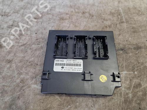 Used Control unit Control unit SKODA OCTAVIA II Combi (1Z5) 1.4 TSI (122 hp) 34504376 34504376