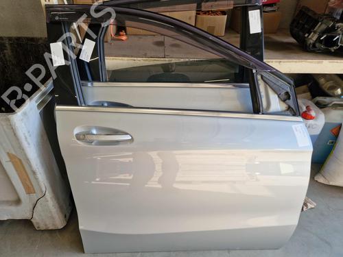 Porta anteriore destra MERCEDES-BENZ B-CLASS Sports Tourer (W246, W242) B 180 CDI / d (246.212) (109 hp) 33169163