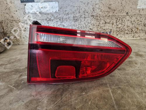 Feu arrière droit VW GOLF VII Variant (BA5, BV5) 2.0 TDI (150 hp) 33122336