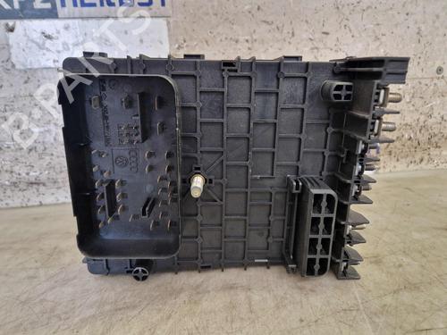Fuse box VW SHARAN (7N1, 7N2) 1.4 TSI | BP25133098E1 
