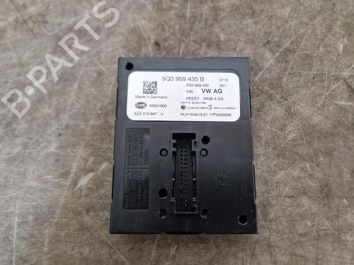 Used Control unit Control unit AUDI A3 Sportback (8VA, 8VF) 1.4 TSI (150 hp) 36488269 36488269
