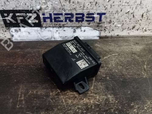 Used Control unit VW TOURAN (5T1) 2.0 TDI (116 hp) 22293827