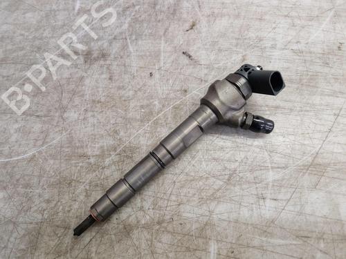 Used Injector VW GOLF VII (5G1, BQ1, BE1, BE2) 2.0 TDI (150 hp) 25132931