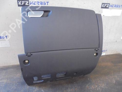 Used Glove box AUDI A3 Sportback (8VA, 8VF) 2.0 TDI (150 hp) 19945661