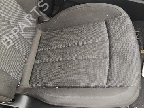 Right front seat AUDI A4 B9 Avant (8W5, 8WD) 2.0 TDI | BP38591215C16 - Image 2