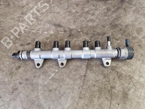 Rail D'Injecteurs BMW X1 (U11) sDrive 18 d (150 hp) 31327478