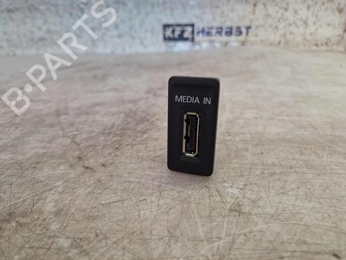 Used Switch VW GOLF VII (5G1, BQ1, BE1, BE2) 1.2 TSI (86 hp) 26531807