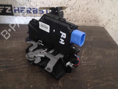 Used Rear right lock VW TOURAN (1T3) 1.6 TDI (105 hp) 22282457