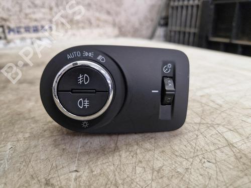 Used Headlight switch OPEL GRANDLAND / GRANDLAND X (A18, P1UO) 1.5 Turbo D (75) (131 hp) 30560412