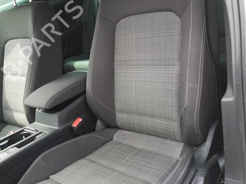 Sæde venstre fortil Sæde venstre fortil VW PASSAT B8 Variant (3G5, CB5) 2.0 TDI (150 hp) 34057863 34057863
