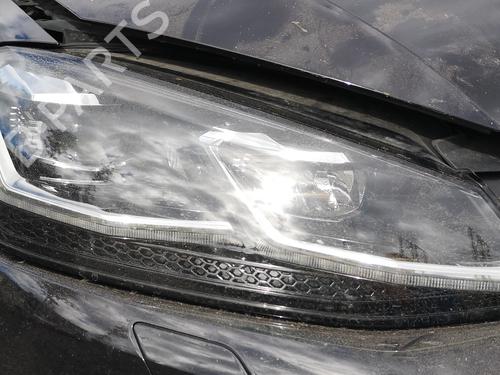Used Right headlight VW GOLF VII Variant (BA5, BV5) 2.0 TDI (150 hp) 29473851
