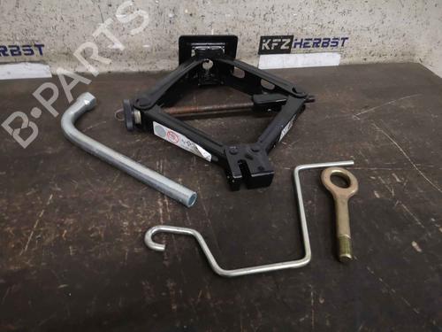 Used Jack Kit FIAT PANDA (169_) 1.2 (169.AXB11, 169.AXB1A) (60 hp) 12894789