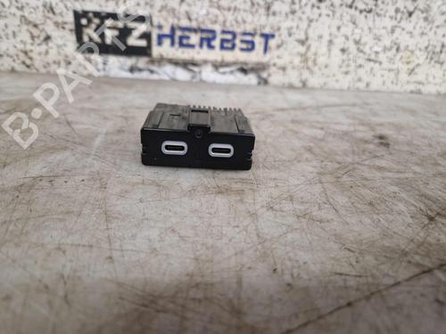 switch-skoda-octavia-iv-combi-nx5-pv5-2019-32338323 main image