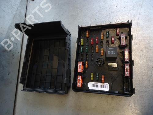 Used Fuse box VW PASSAT B6 Variant (3C5) 2.0 TDI (110 hp) 20084815