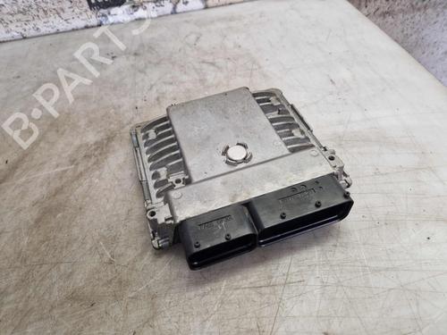 Used Engine control unit (ECU) VW POLO V (6R1, 6C1) 1.2 TSI (105 hp) 27543595