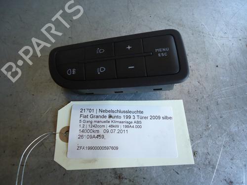Used Rear fog light FIAT GRANDE PUNTO (199_) 1.2 (65 hp) 20124744