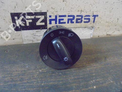 Used Headlight switch VW GOLF VI (5K1) 1.6 TDI (105 hp) 13435149