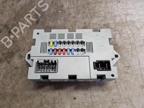 Sikringsdose JAGUAR XE (X760) 3.0 S (340 hp) 30877268