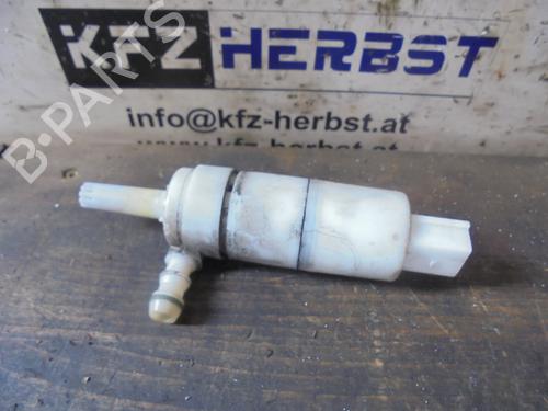 Used Washer pump MERCEDES-BENZ C-CLASS (W203) C 180 (203.035) (129 hp) 13067610