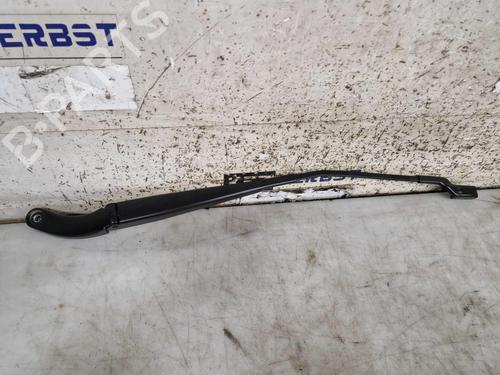 Used Front windshield wiper arm VW T-ROC (A11, D11) 1.0 TSI (116 hp) 30697368