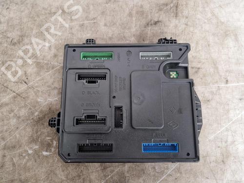 Used Control unit Control unit RENAULT SCÉNIC III (JZ0/1_) 1.5 dCi (JZ02, JZ0R) (95 hp) 32722788 32722788