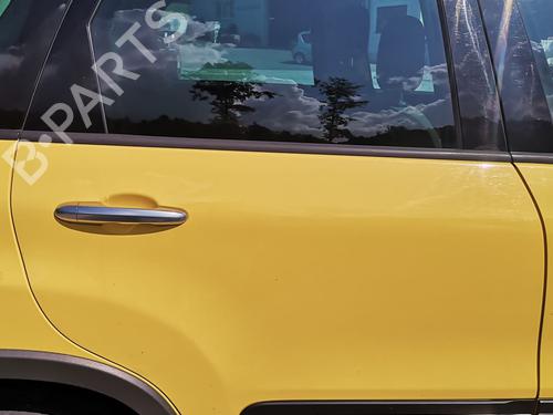 Used Right rear door FIAT 500L (351_, 352_) 1.6 D Multijet (199LYD1B) (105 hp) 28809373