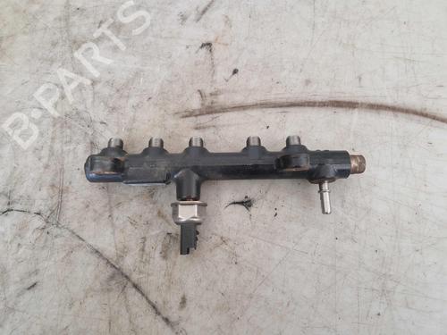 Used Injection rail Injection rail OPEL VIVARO C Van (K0) 2.0 (144 hp) 40184796 40184796