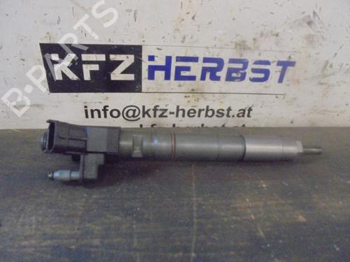 Injector VOLVO V70 III (135) D5 (205 hp) 12867034