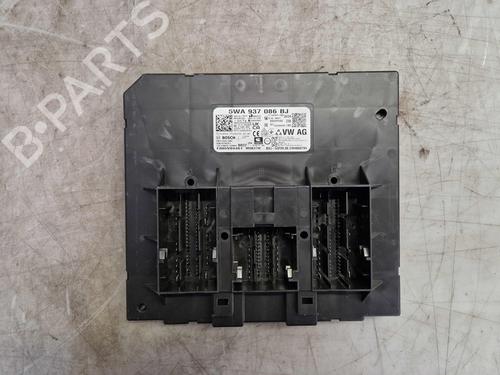 Used Control unit SEAT LEON Sportstourer (KL8, KLD) 1.5 TSI (116 hp) 29587921