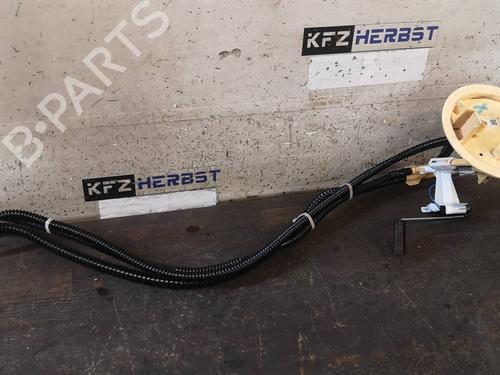 Used Fuel pump MERCEDES-BENZ CLS Shooting Brake (X218) CLS 350 CDI / d 4-matic (218.993) (265 hp) 13069483