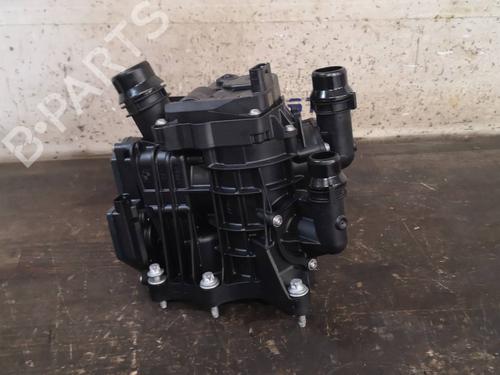 Used Thermostat housing BMW 3 Touring (G21, G81) 330 i xDrive (245 hp) 20496369