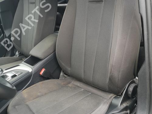 Used Left front seat Left front seat 37068517 37068517