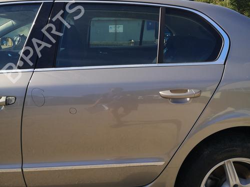 Used Left rear door Left rear door 38645930 38645930