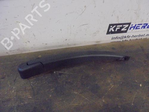 Used Rear windshield wiper arm FORD FIESTA VI (CB1, CCN) 1.25 (82 hp) 13067301