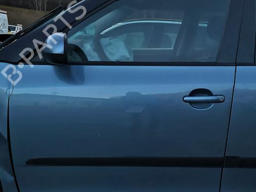 Used Left front door SKODA FABIA II (542) 1.2 (60 hp) 30855353
