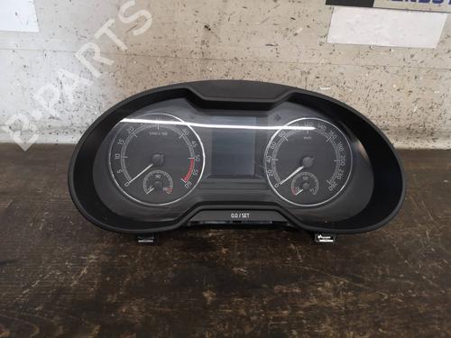 Used Instrument cluster SKODA OCTAVIA III Combi (5E5, 5E6) 1.6 TDI (115 hp) 12879818