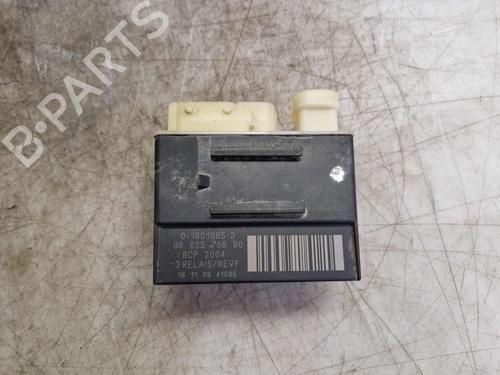 Centralita OPEL GRANDLAND / GRANDLAND X (A18, P1UO) 1.5 Turbo D (75) (131 hp) 30560418