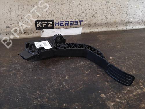 Used Electronic sensor OPEL CORSA F (P2JO) 1.2 (68) (101 hp) 12879354