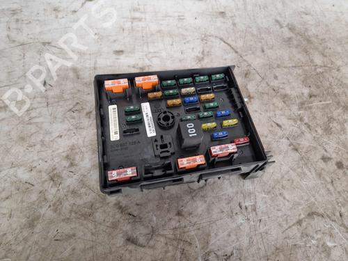 Used Fuse box Fuse box VW SHARAN (7N1, 7N2) 1.4 TSI (150 hp) 33714783 33714783