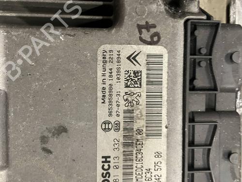 Used Engine control unit (ECU) Engine control unit (ECU) TALBOT HORIZON 1.3 (68 hp) 33683464 33683464